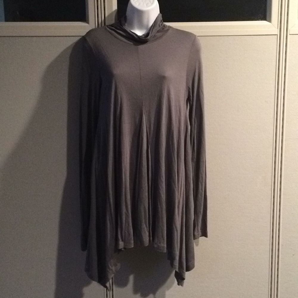 NWT Design History Mock Turtleneck Size S